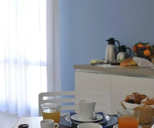 Cous Cous People סן ויטו לו קאפו